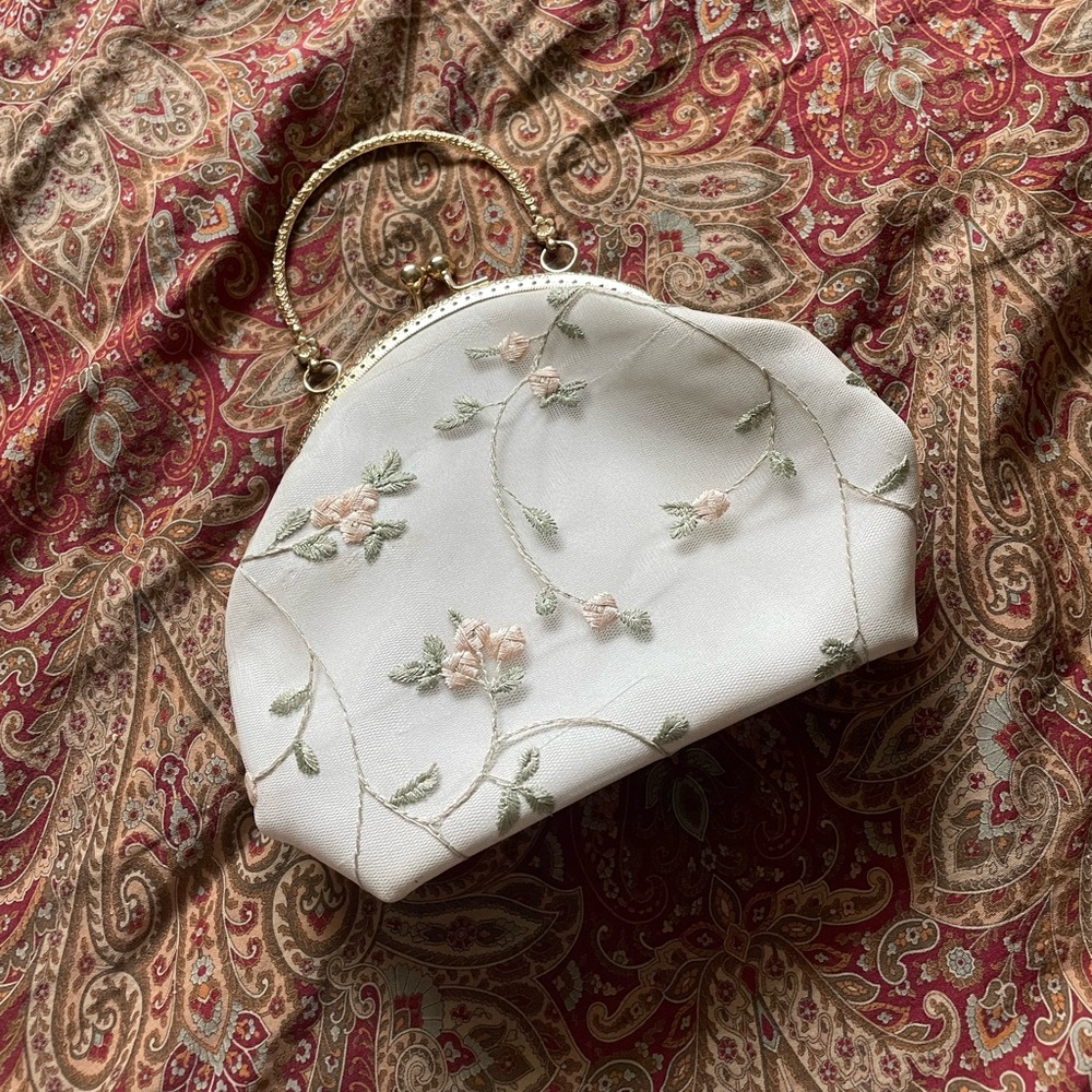 Lacey clutch bag purse